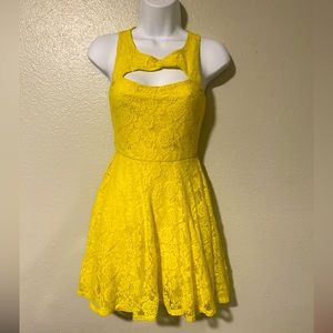 Bar lll yellow lace mini dress
